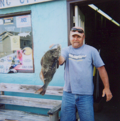 36-5_image_vh_fishing5-18-2005a.png