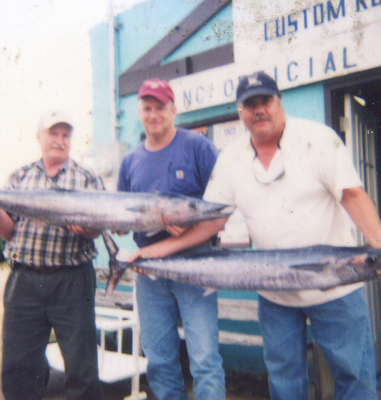 47-5_image_vh_fishing6-15-2005a.png