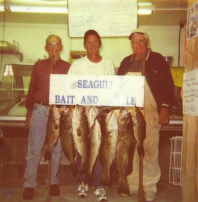 76-5_image_nw_fishing11-9-2005a.png